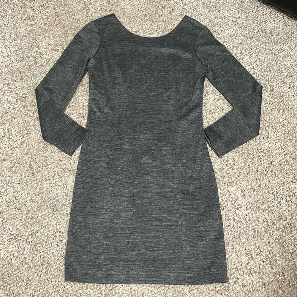 New theory dress
